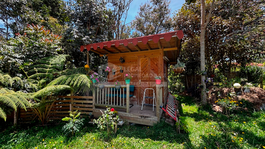 Finca en venta en Santa Elena, Medellín, 170 m² · foto 3 de 24