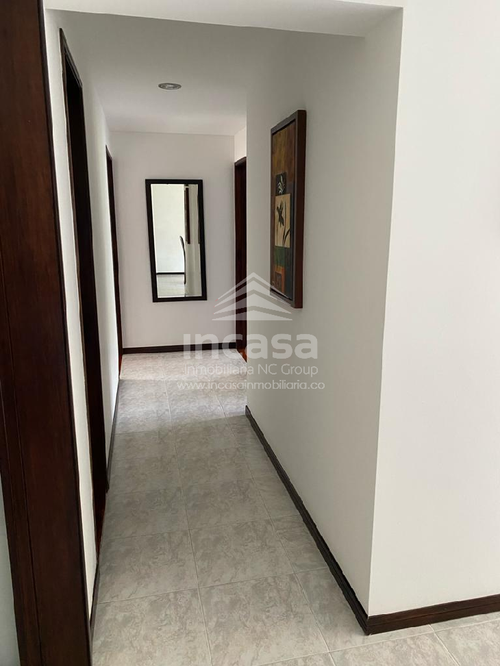 Apartamento de 2 alcobas en venta en San Fernando Viejo, Pereira, 90 m² · foto 3 de 9