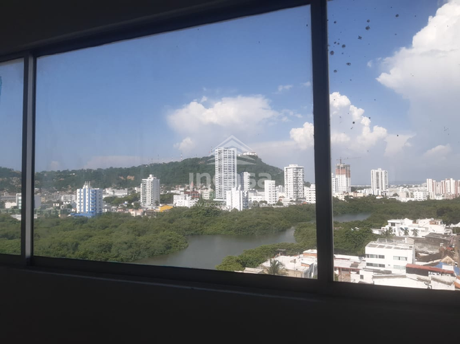 Apartamento de 2 alcobas en venta en Manga, Cartagena, 79 m² · foto 7 de 12