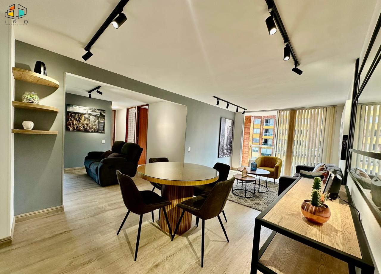 Apartamento en arriendo en El Poblado, Medellín · foto 3 de 23