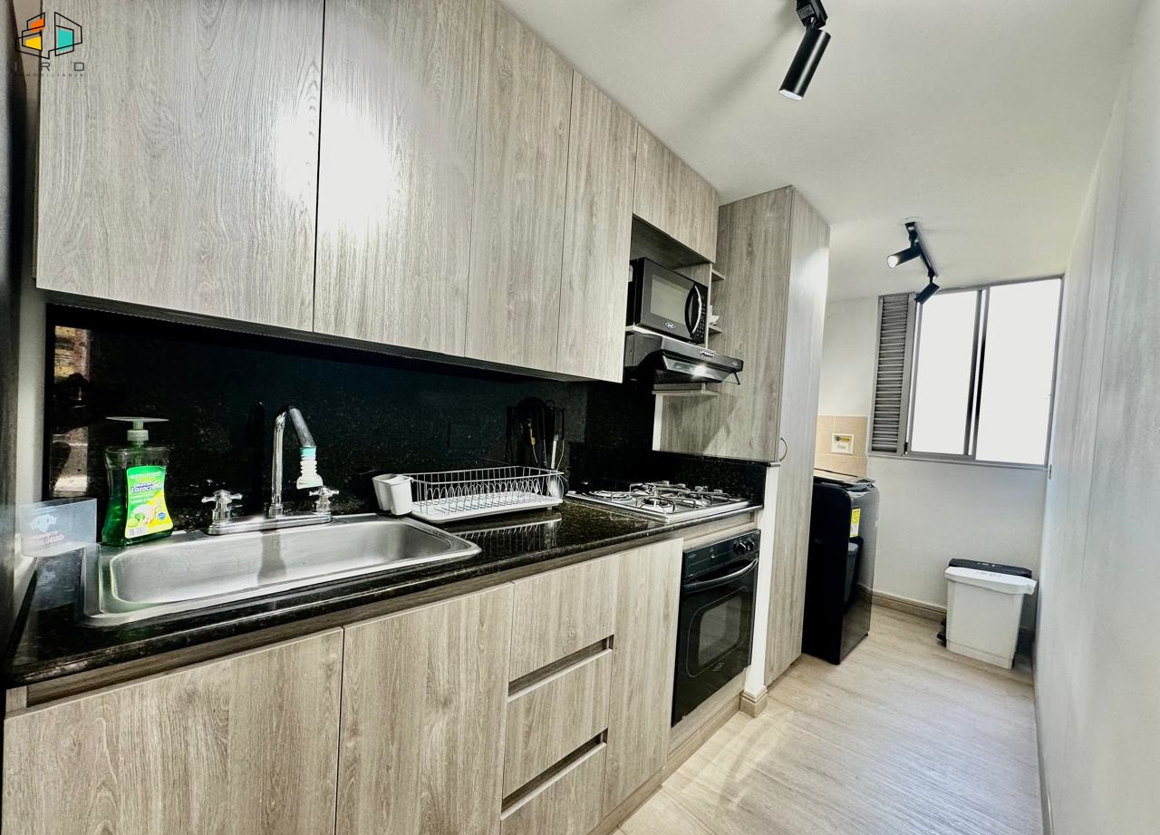 Apartamento en arriendo en El Poblado, Medellín · foto 10 de 23