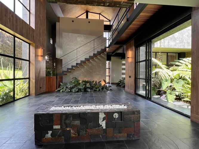 Casa de 4 alcobas en venta en Loma Del Chocho, Envigado, 430 m² · foto 4 de 20