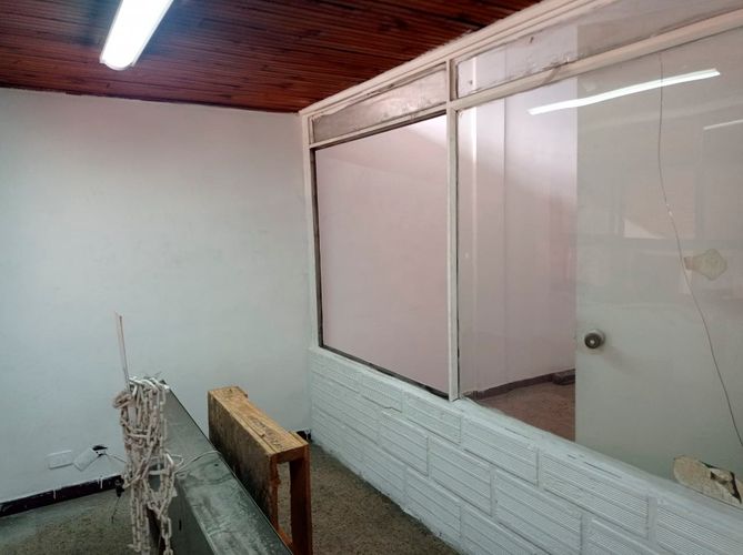 Local en arriendo en La Candelaria, Medellín, 130 m² · foto 5 de 15
