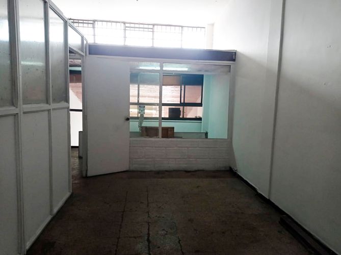 Local en arriendo en La Candelaria, Medellín, 130 m² · foto 10 de 15