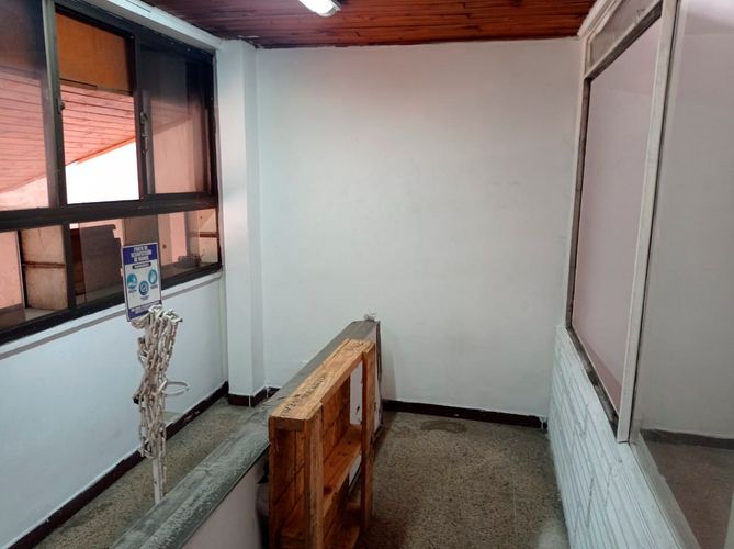 Local en arriendo en La Candelaria, Medellín, 130 m² · foto 12 de 15