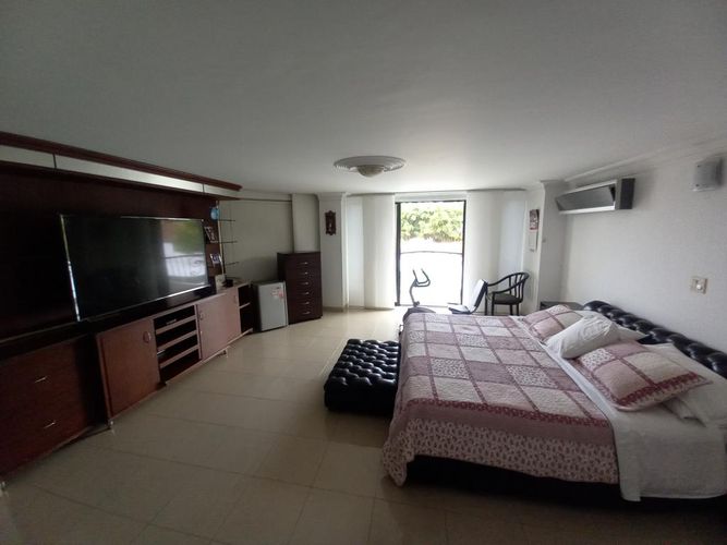 Casa de 7 alcobas en venta en Ciudad Jardin, Cali, 680 m² · foto 5 de 24