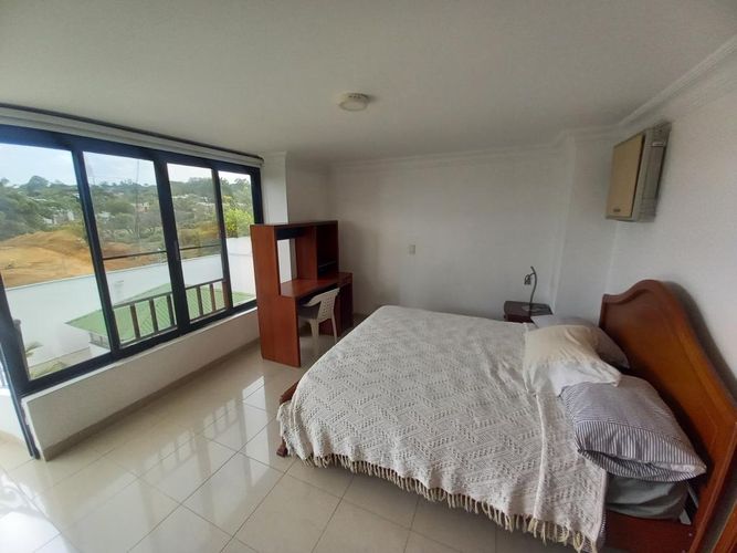 Casa de 7 alcobas en venta en Ciudad Jardin, Cali, 680 m² · foto 8 de 24