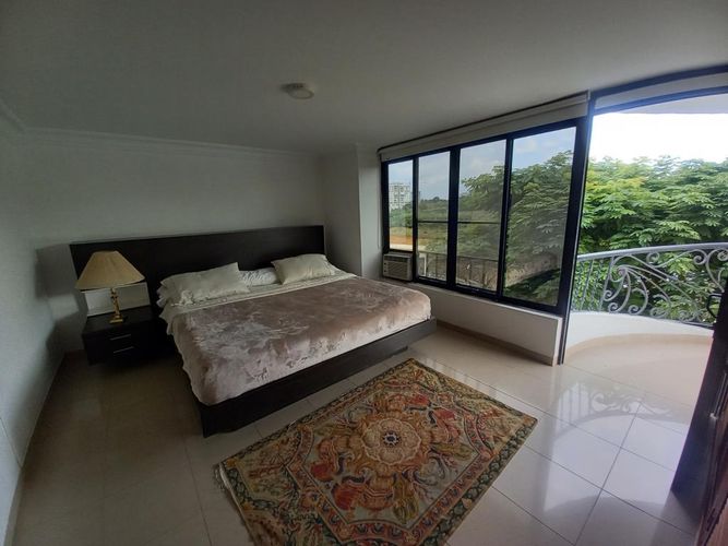 Casa de 7 alcobas en venta en Ciudad Jardin, Cali, 680 m² · foto 12 de 24