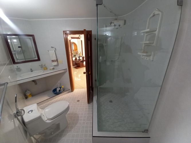 Casa de 7 alcobas en venta en Ciudad Jardin, Cali, 680 m² · foto 14 de 24