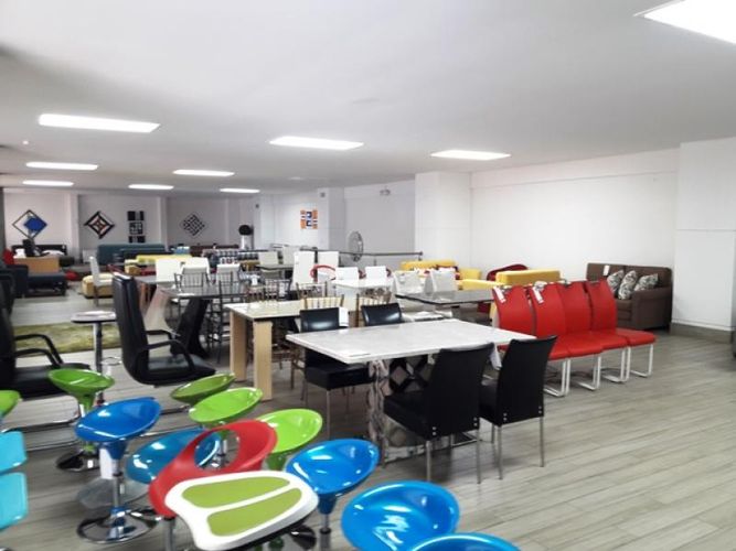 Local en arriendo en Los Cambulos, Cali, 2262 m² · foto 13 de 24