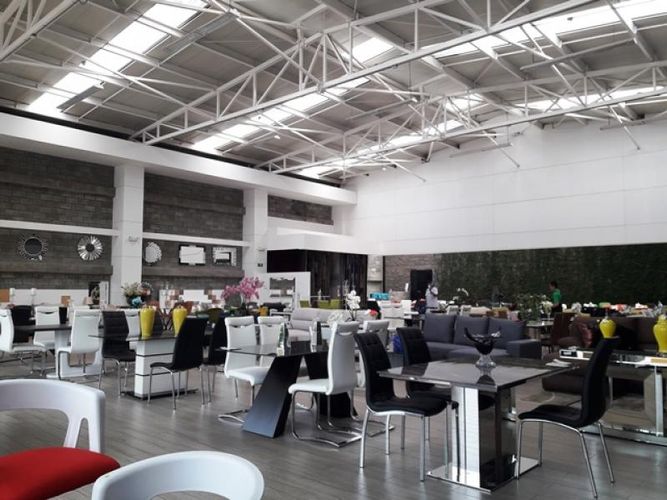 Local en arriendo en Los Cambulos, Cali, 2262 m² · foto 21 de 24