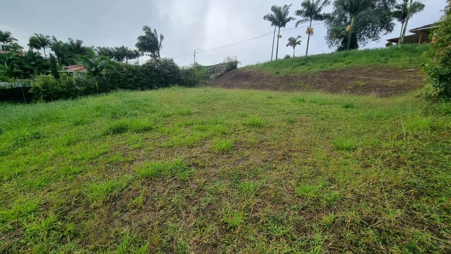 Lote en venta en Condina, Pereira, 2000 m² · foto 7 de 14