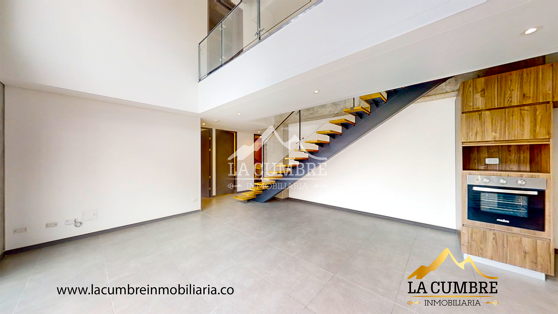 Apartamento en arriendo en El Poblado, Medellín · foto 2 de 17