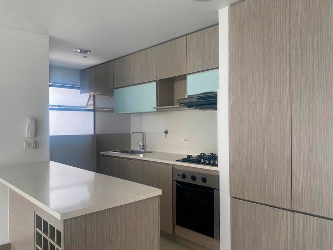 Apartamento de 3 alcobas en arriendo en Cumbres, Envigado, 118 m² · foto 7 de 17