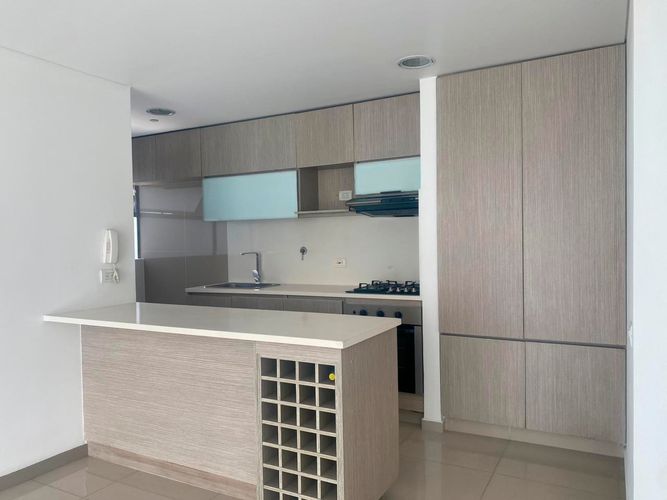 Apartamento de 3 alcobas en arriendo en Cumbres, Envigado, 118 m² · foto 9 de 17