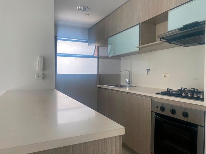 Apartamento de 3 alcobas en arriendo en Cumbres, Envigado, 118 m² · foto 10 de 17