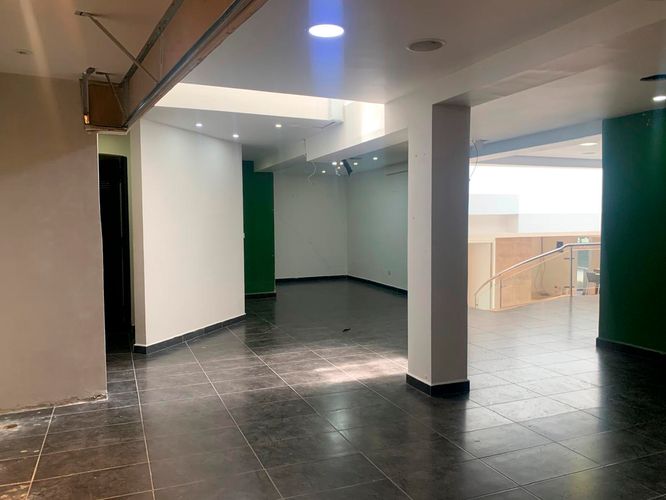 Local en arriendo en El Poblado, Medellín, 320 m² · foto 9 de 15