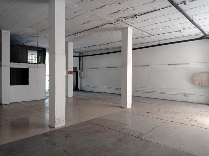 Bodega en arriendo en Guayabal, Medellín, 220 m² · foto 2 de 19