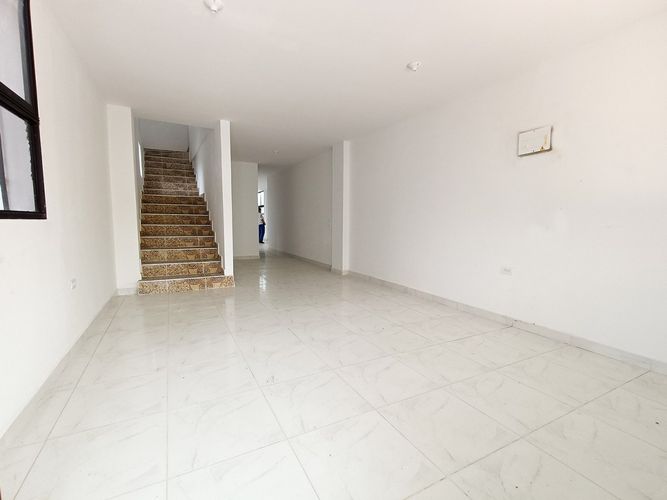 Casa de 7 alcobas en venta en Las Antillas, Envigado, 400 m² · foto 10 de 16
