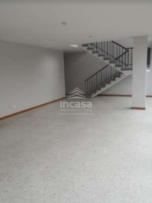 Oficina en arriendo en San Fernando Viejo, Cali, 243 m² · foto 8 de 10
