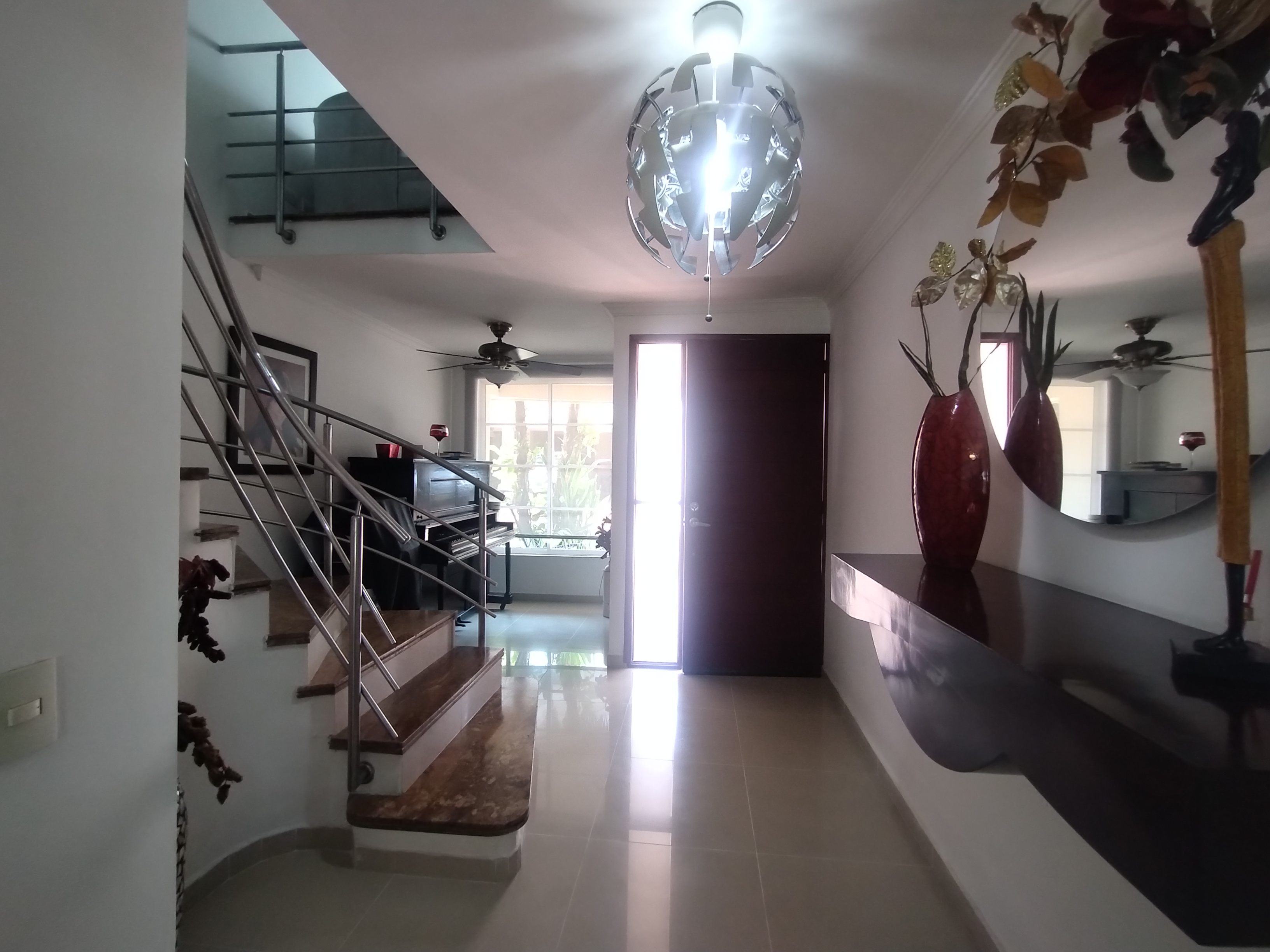 Casa en arriendo en Cr.La Castellana, Barranquilla · foto 2 de 19