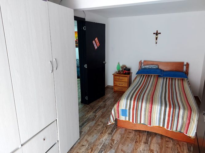 Apartamento de 2 alcobas en venta en Cerro De Oro, Manizales, 79 m² · foto 3 de 10