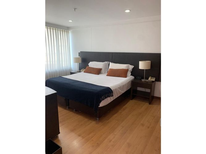 Apartamento de 1 alcoba en venta en La Aguacatala, Medellín, 56 m² · foto 14 de 24