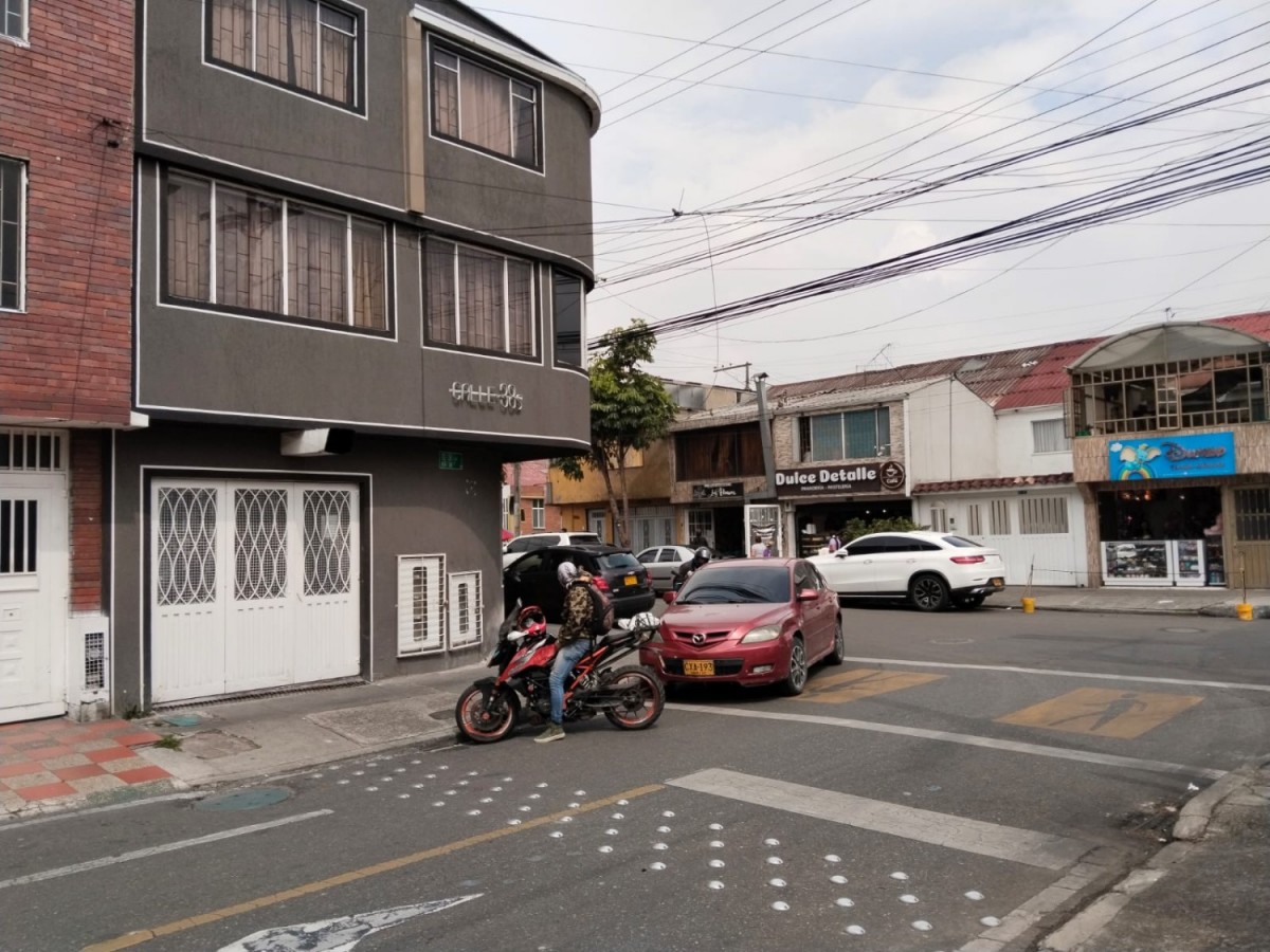 Casa en venta en Villa Mayor Oriental, Bogotá · foto 4 de 24