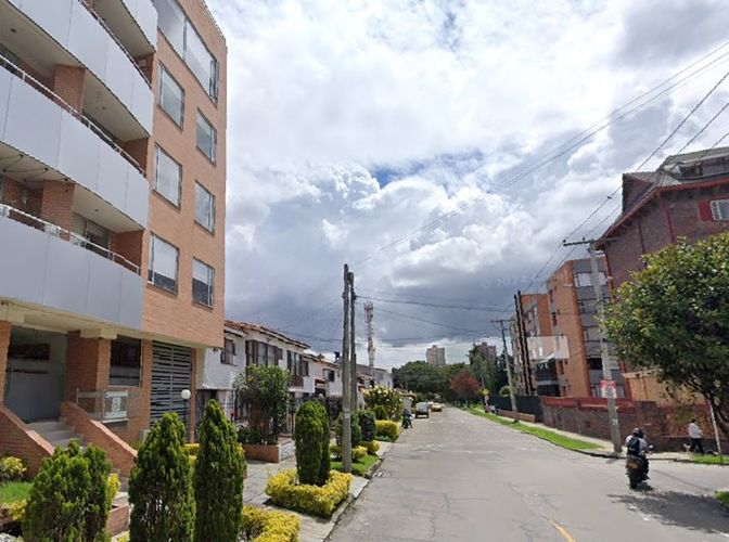 Casa de 4 alcobas en venta en El Batán, Bogotá, 250 m² · foto 7 de 20