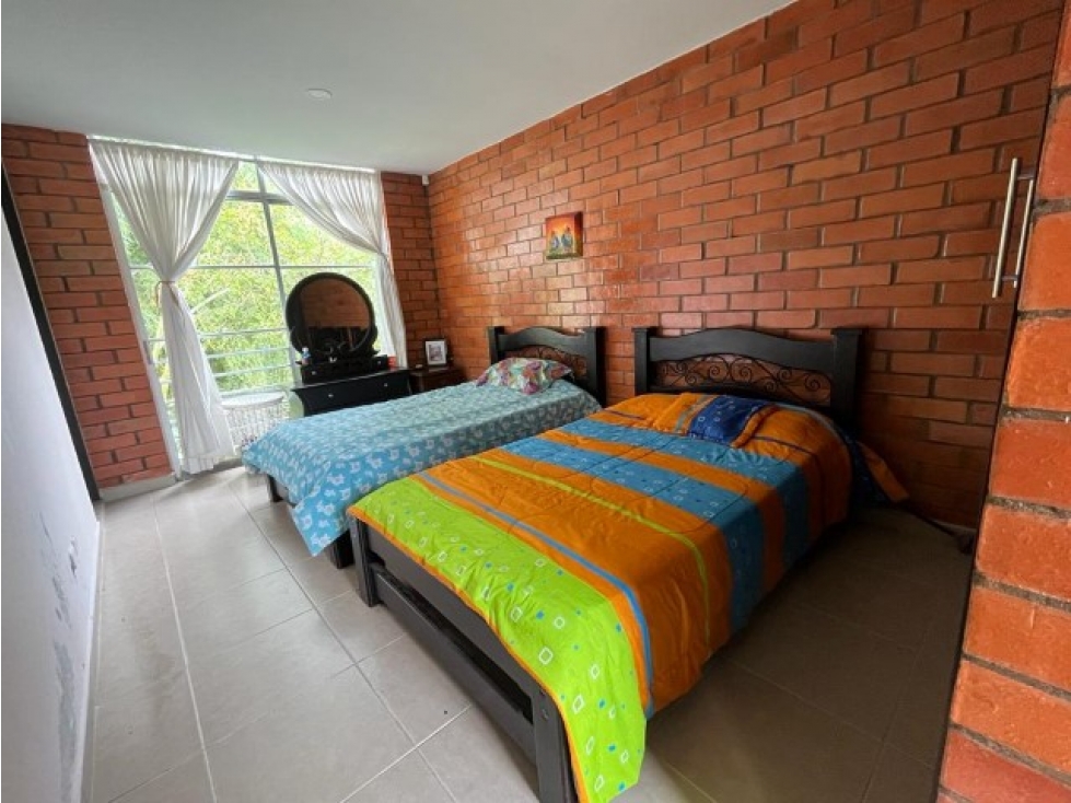 Casa en venta en Tribunas Corcega, Pereira · foto 15 de 19
