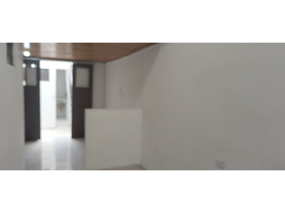 Casa en venta en Mandalay, Bogotá · foto 3 de 24