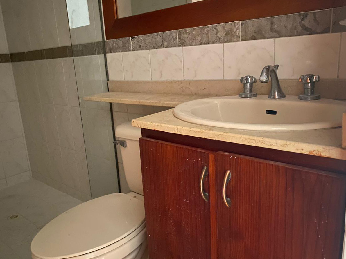 Apartamento en arriendo en Loma Benedictinos, Envigado · foto 14 de 14