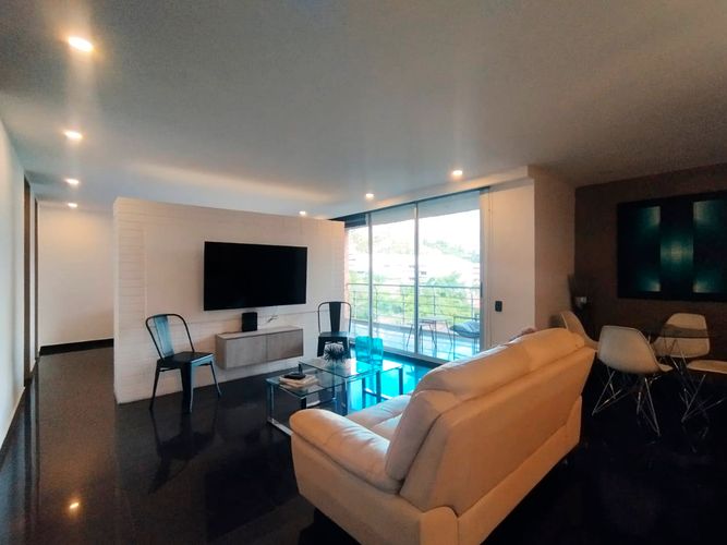 Apartamento de 1 alcoba en venta en El Poblado, Medellín, 87 m² · foto 10 de 13