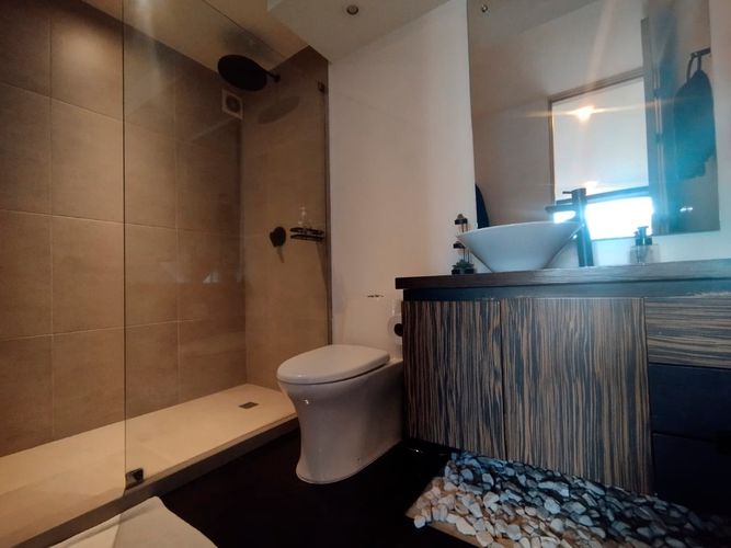 Apartamento de 1 alcoba en venta en El Poblado, Medellín, 87 m² · foto 11 de 13