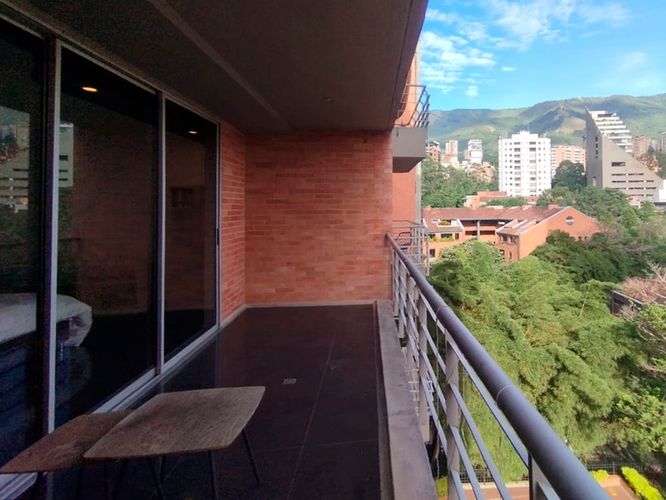 Apartamento de 1 alcoba en venta en El Poblado, Medellín, 87 m² · foto 12 de 13