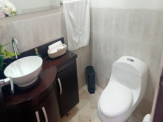 Casa de 3 alcobas en venta en El Poblado, Medellín, 415 m² · foto 18 de 20