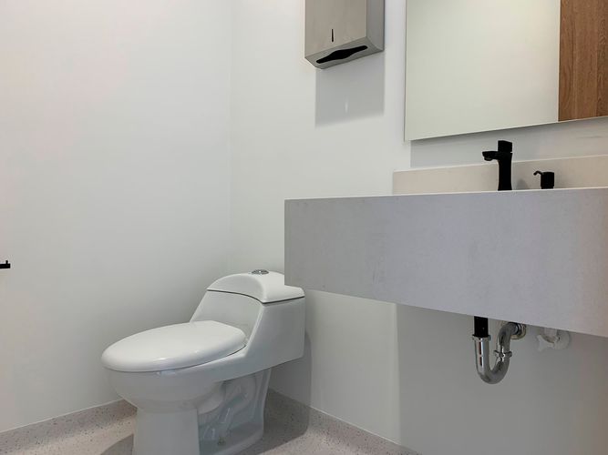 Consultorio en arriendo en Milla De Oro, Medellín, 50 m² · foto 10 de 10