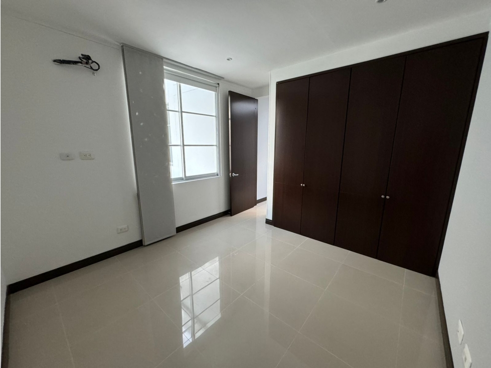 Apartamento en venta en La Julita, Pereira · foto 8 de 17
