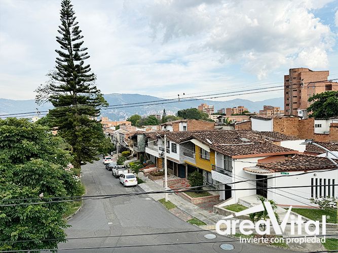 Casa de 4 alcobas en venta en Simon Bolivar, Medellín, 180 m² · foto 15 de 15