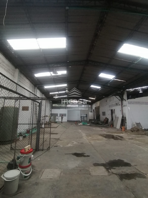 Bodega en venta en Acopi, Yumbo, 964 m² · foto 3 de 11
