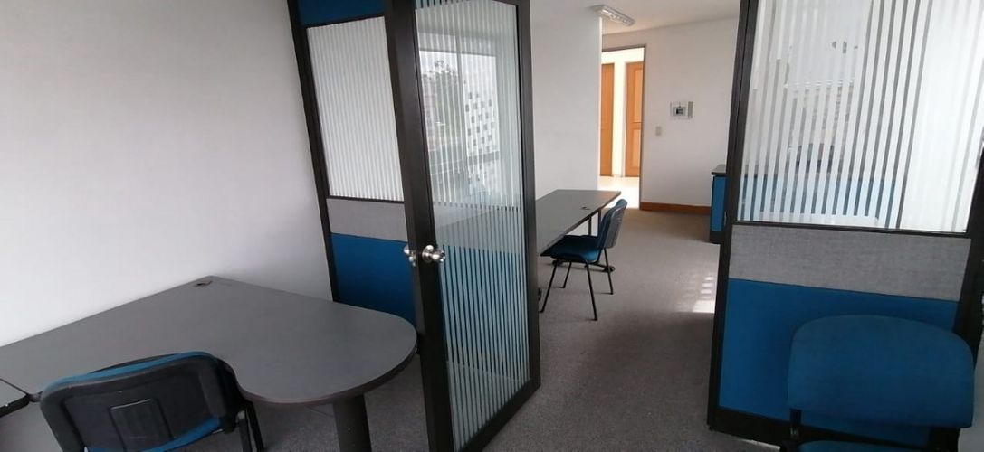 Oficina en venta en Siberia, Cota, 30 m² · foto 2 de 24