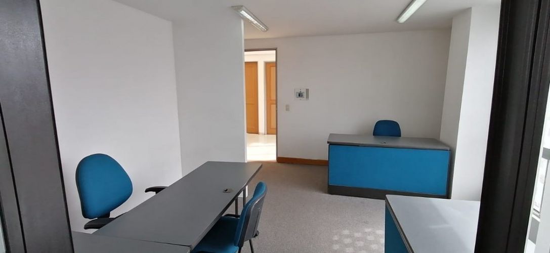 Oficina en venta en Siberia, Cota, 30 m² · foto 6 de 24