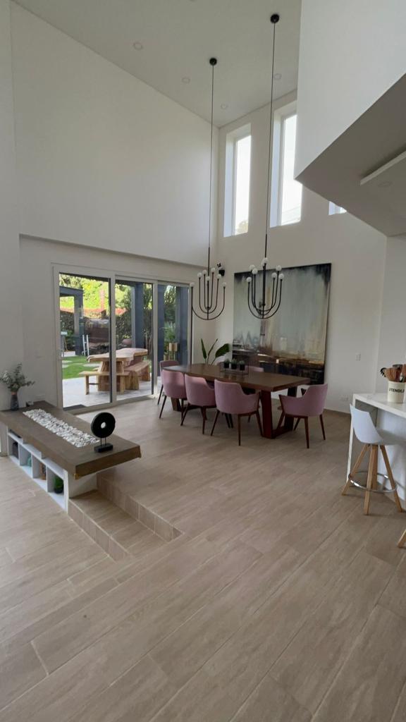 Casa en venta en Guaymaral, Bogotá · foto 7 de 24