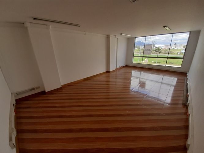 Oficina en venta en Siberia, Cota, 30 m² · foto 8 de 14