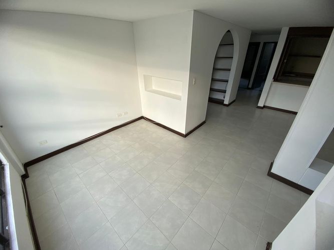 Apartamento de 2 alcobas en venta en San Remo, Pereira, 80 m² · foto 4 de 10