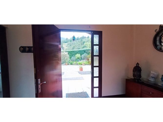 Casa de 7 alcobas en venta en Aposentos Parte Alta, Sopó, 530 m² · foto 2 de 24