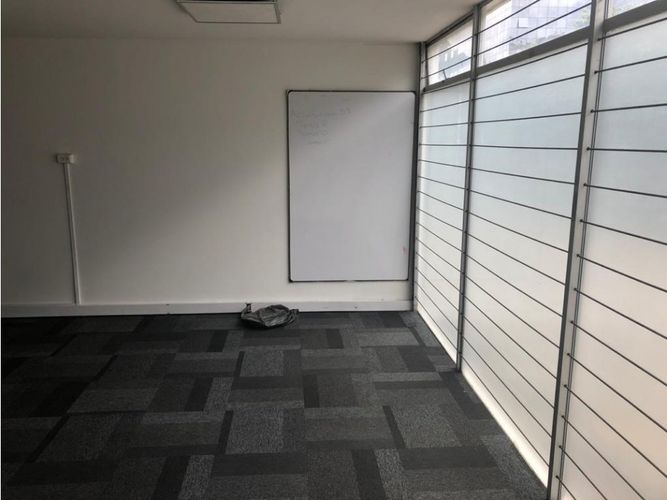 Casa en venta en Chico Norte, Bogotá, 670 m² · foto 6 de 9