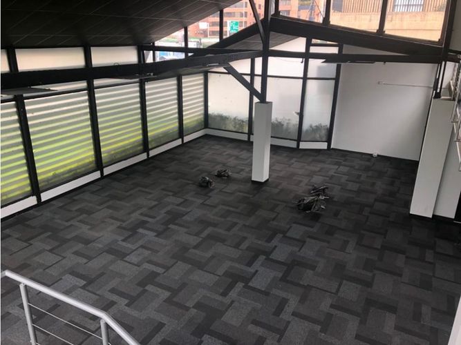 Casa en venta en Chico Norte, Bogotá, 670 m² · foto 7 de 9