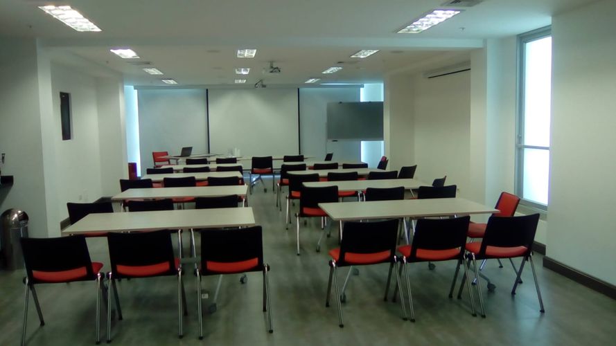 Oficina en arriendo en Unicentro Cali, Cali, 60 m² · foto 14 de 14