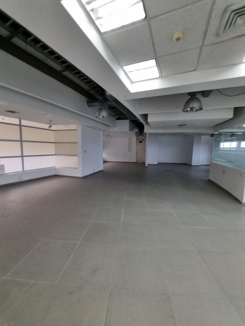 Oficina en arriendo en Unicentro Cali, Cali, 200 m² · foto 15 de 24
